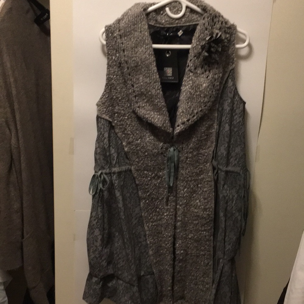 Forla Paris Gray Size Medium Jacket NWT
